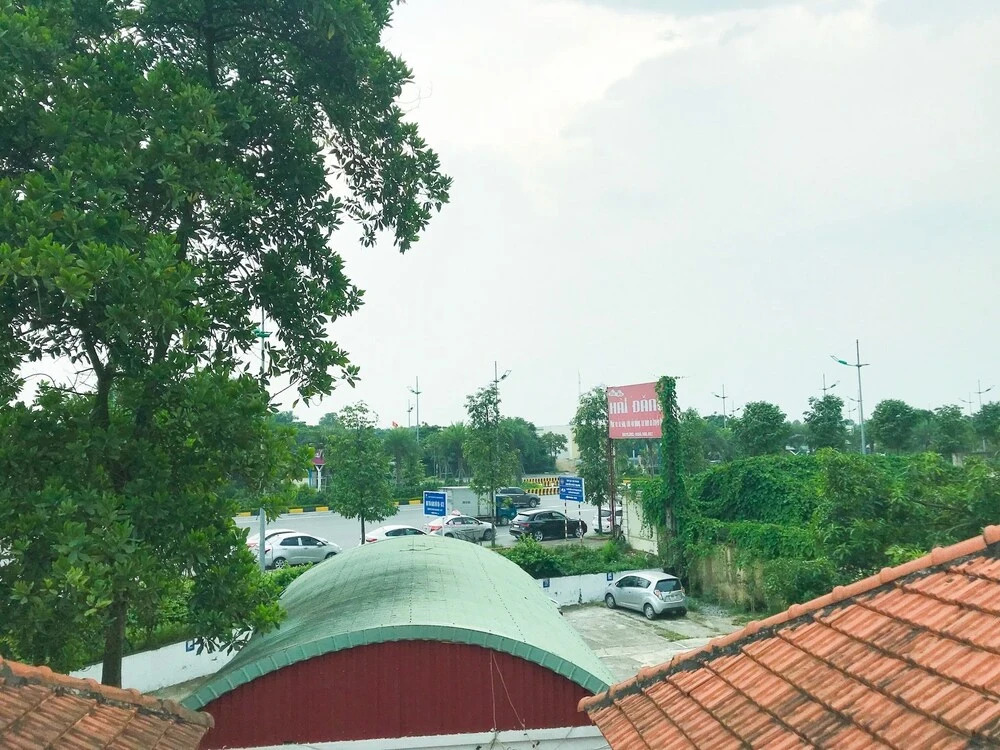Vinh Gia Airport Lake View Hostel
