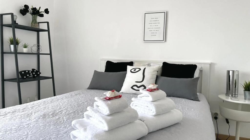 OmniaX Apartment