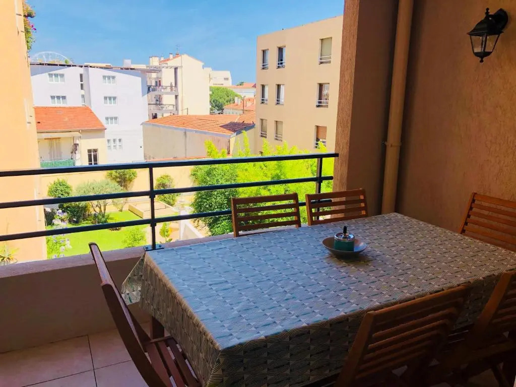Appt moderne Vieil Antibes 3 pièc