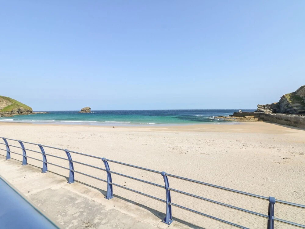 Sandy Cove