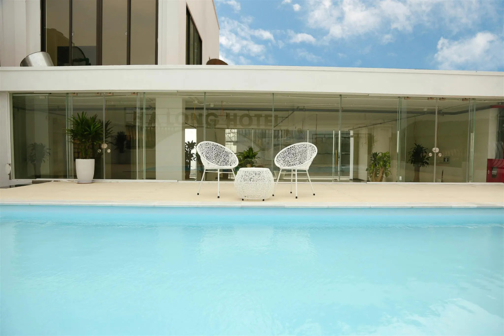 New Era Hotel & Spa Ha Long