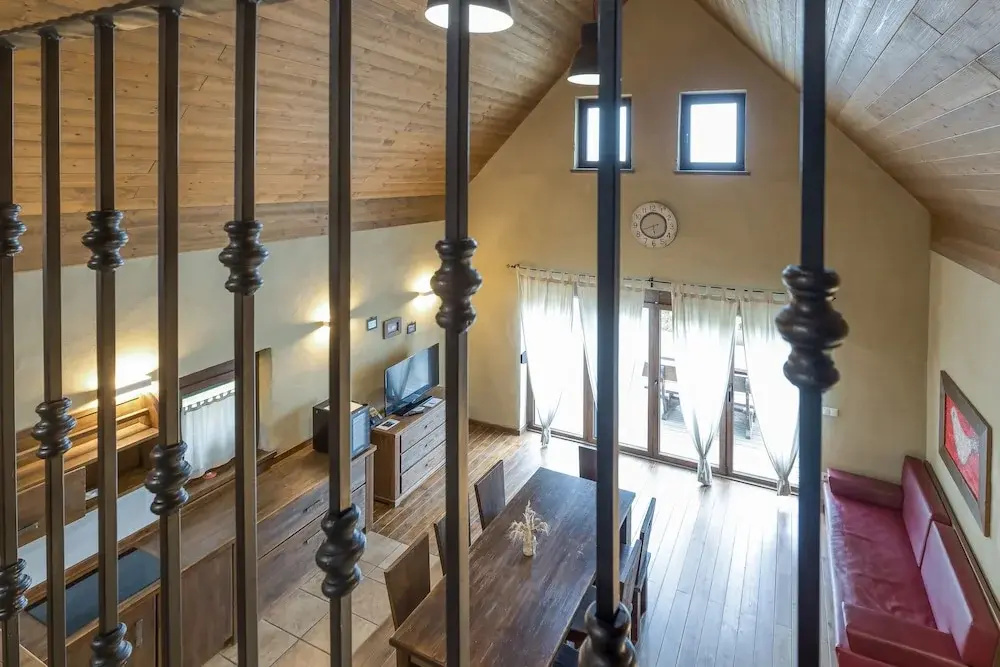 Pannonian Villa 12