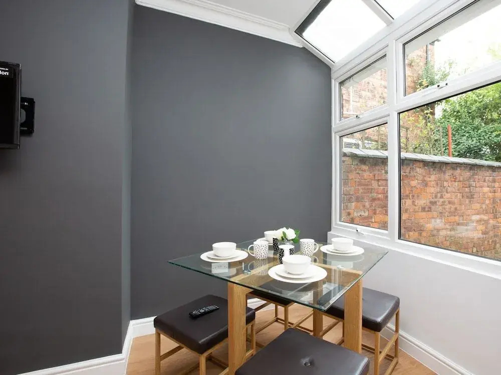 Crewe Rooms Ruskin Road