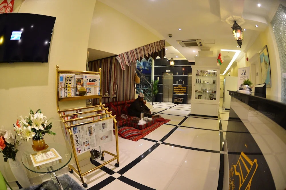 Husin Al Khaleej Hotel Apartment