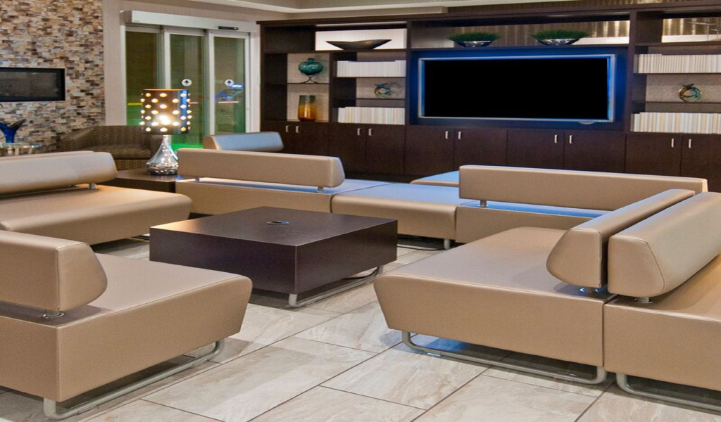 Holiday Inn Austin Airport by IHG