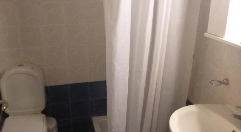 Hotel Rovies