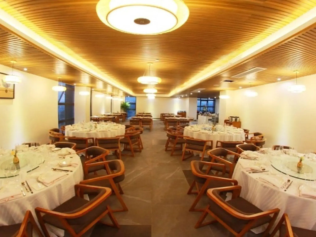 GreenTree Eastern Changzhou Liyang CityTianmu Lake Four Seasons Hotel