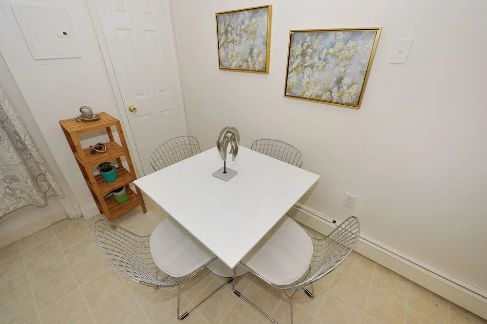 Jersey, Hoboken 113 Fourteenth St 1 Bedroom Apts