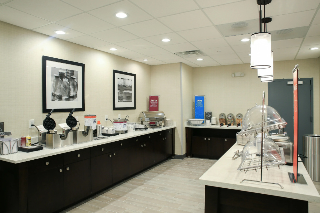 Hampton Inn & Suites Mount Laurel/Moorestown