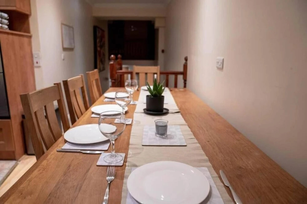 3-bed Apartment 5 Mins Walk to Boscombe Beach