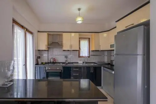 Olympia Villa 1