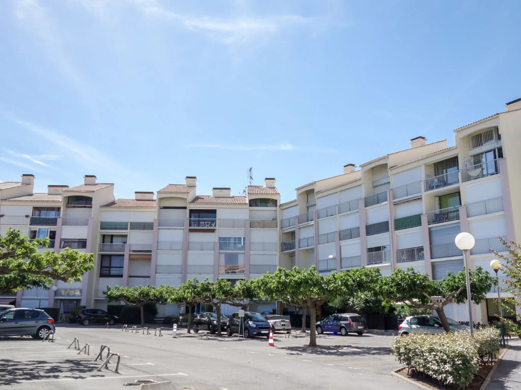 Apartment Les Saladelles-5 by Interhome
