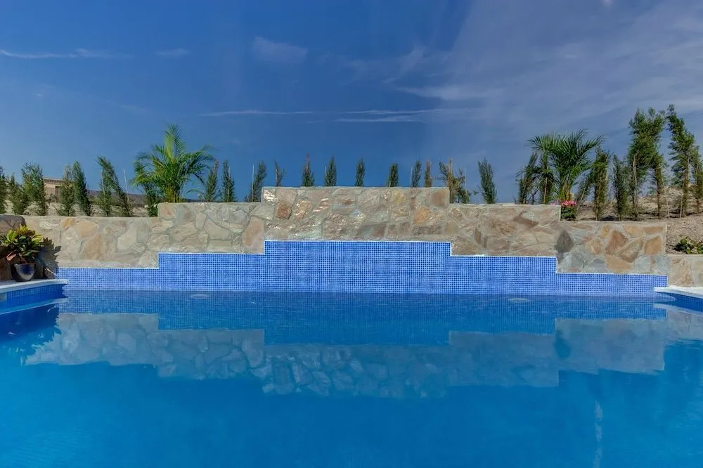 Villa Damara