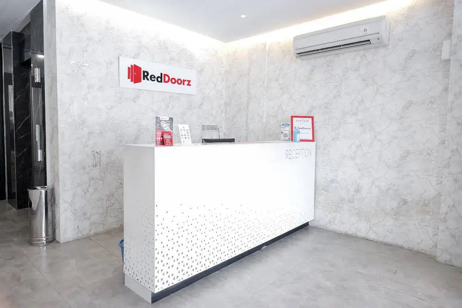 RedDoorz Plus near Deli Park Mall Medan