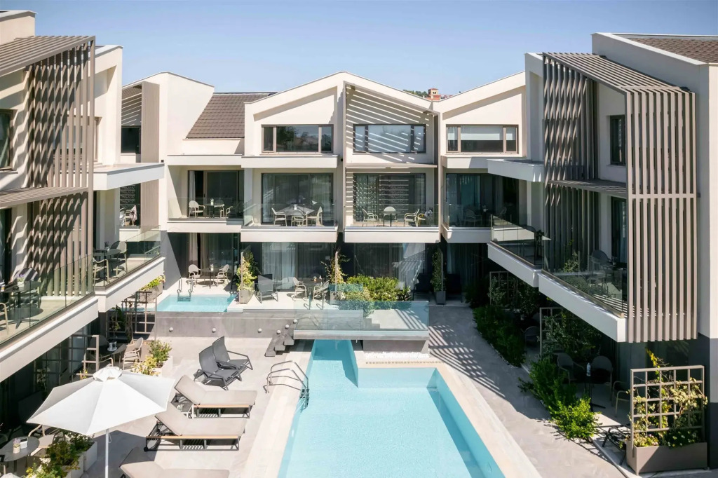 Serenity Suites