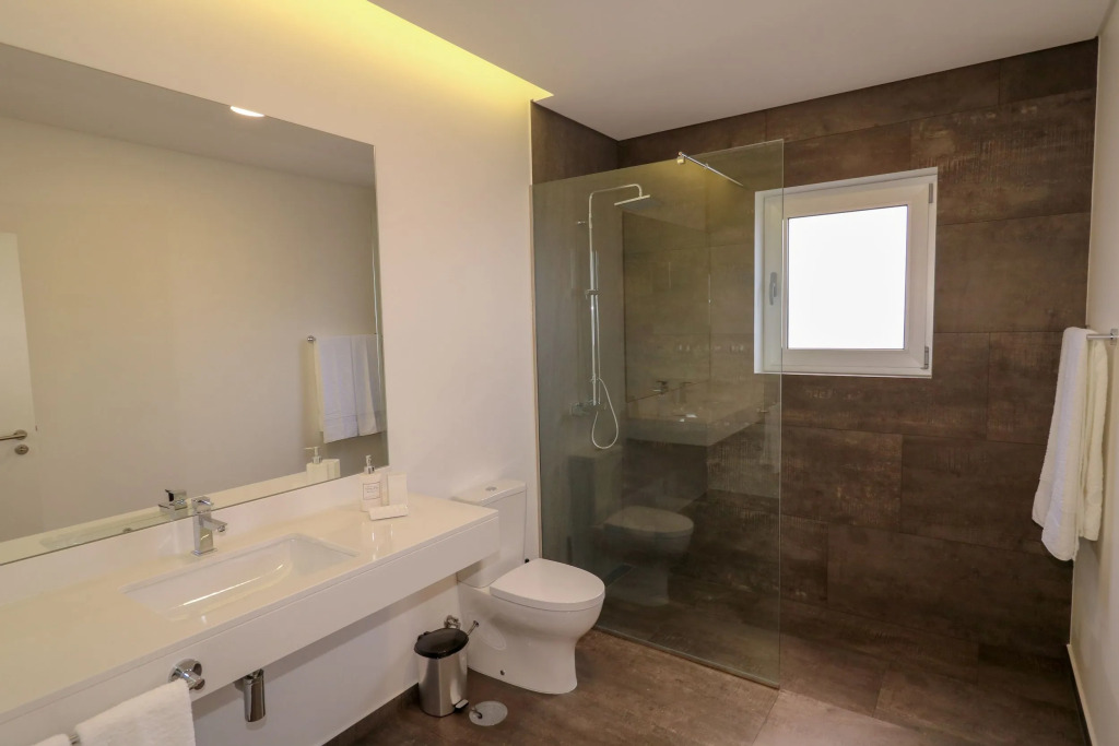 Beautiful Modern Villa in Calheta – CalhetaScape