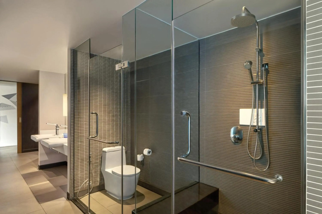 Aloft by Marriott Bangkok Sukhumvit 11