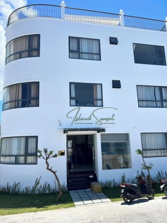 Island Sunset Hotel - Đảo Phú Quý