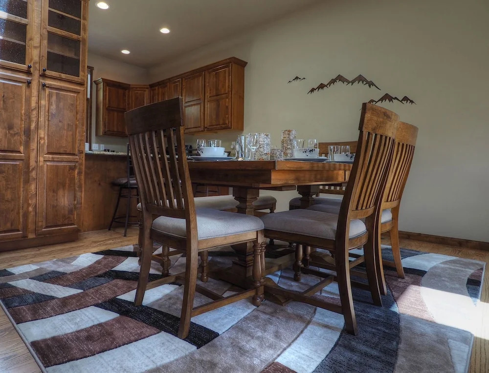 Eagle Pointe - 3 Br Townhouse