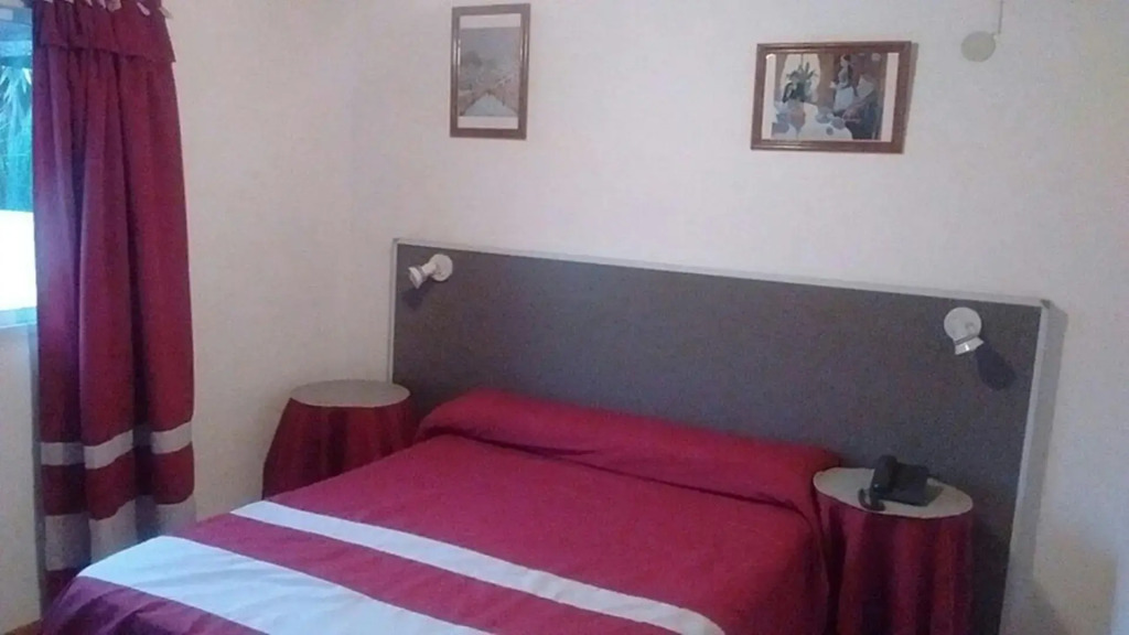 HOTEL COLONIAL