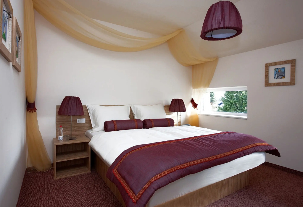 Ambient Hotel