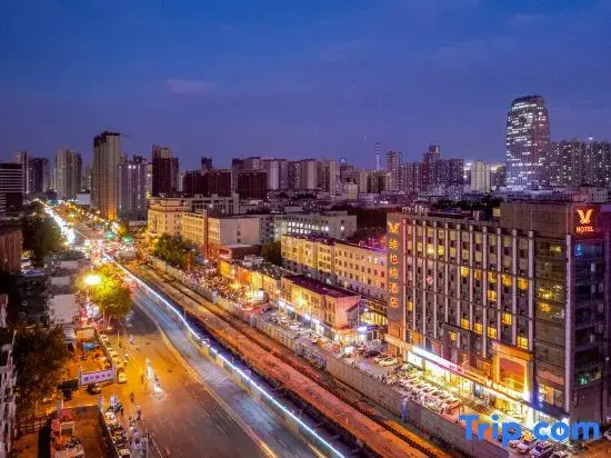 Vienna Hotel (Jinan Huayuan Road )
