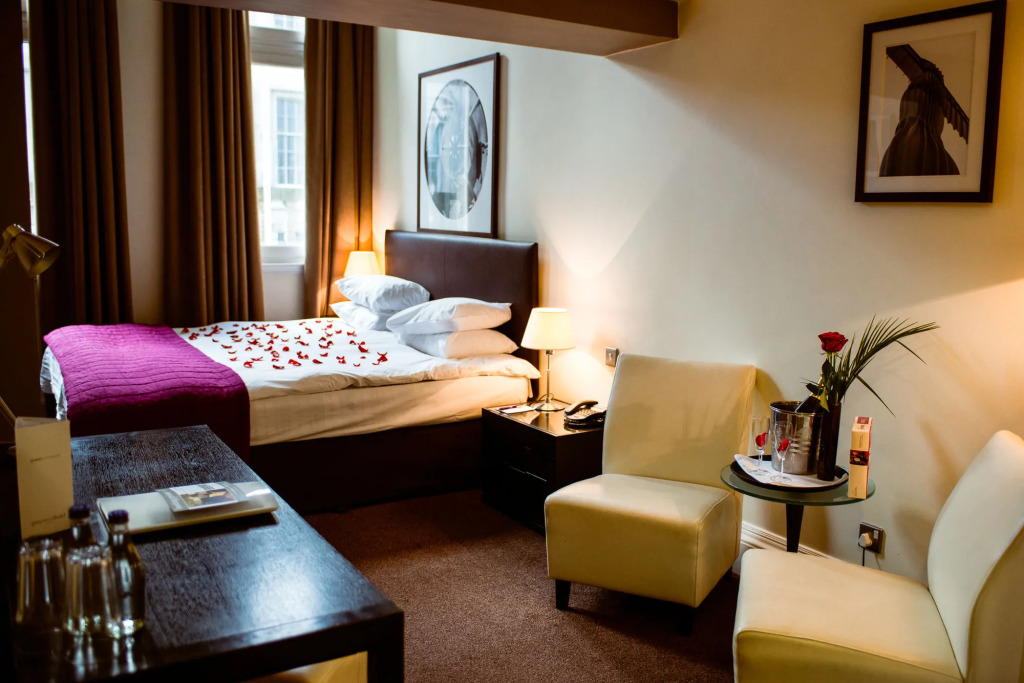Grey Street Hotel