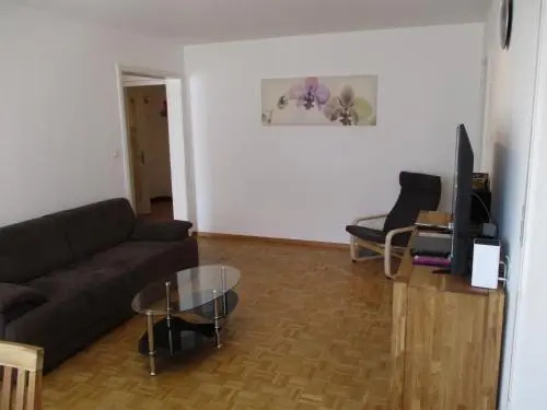 Apartment Bünda