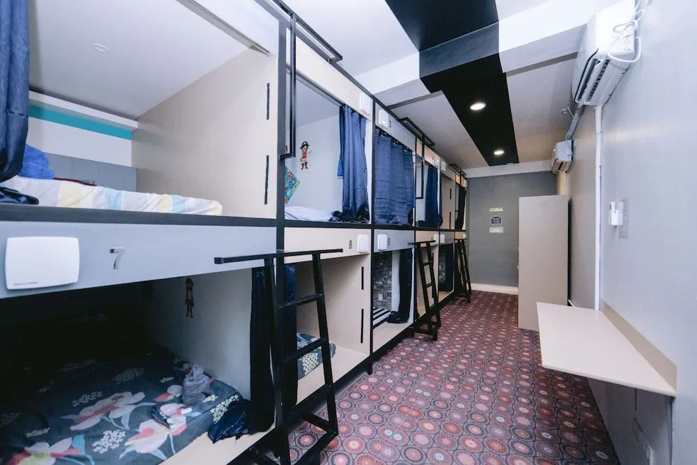 Napsule Suites