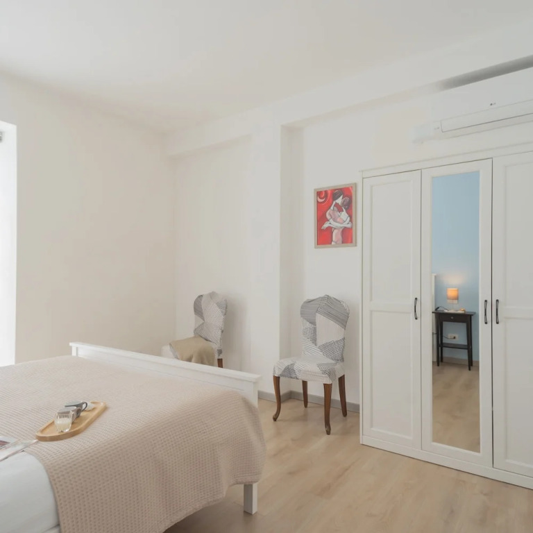 La Quiete in Laglio With 2 Bedrooms and 1 Bathrooms