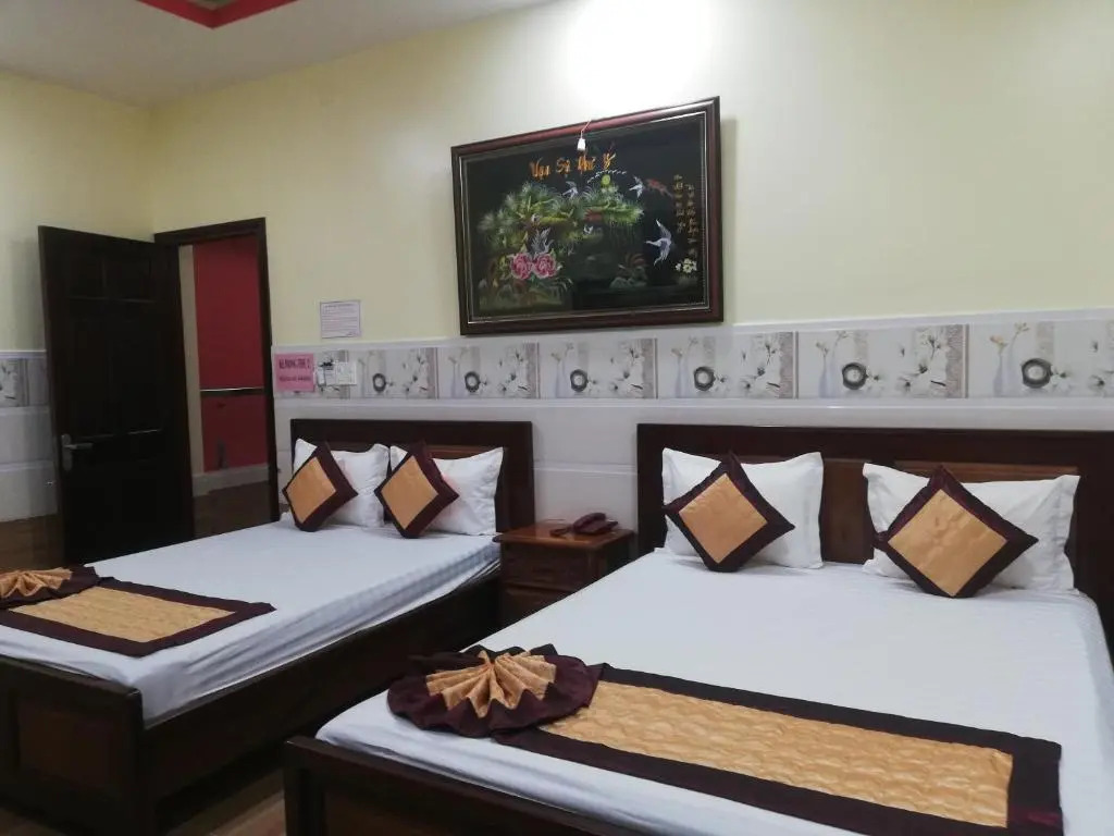 Khách sạn Hồng Thu 2