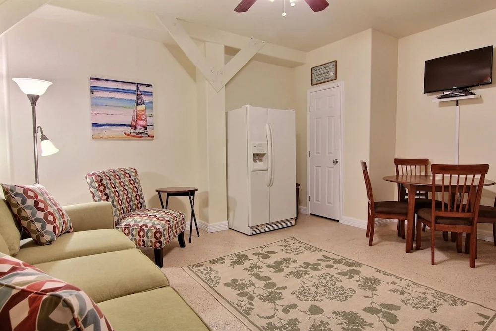 Flip Flop Stop SL 504 4 Bedrooms 3 Bathrooms Home