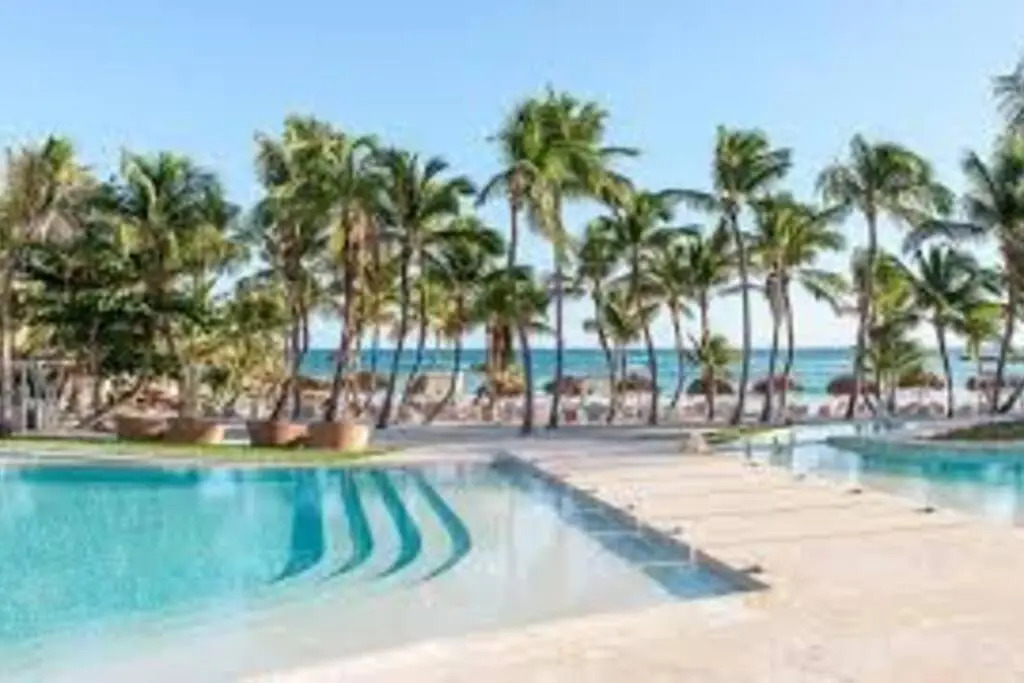 Brand New Spectacular flat nested in Luxury Condo "The Lofts" in Cap Cana
