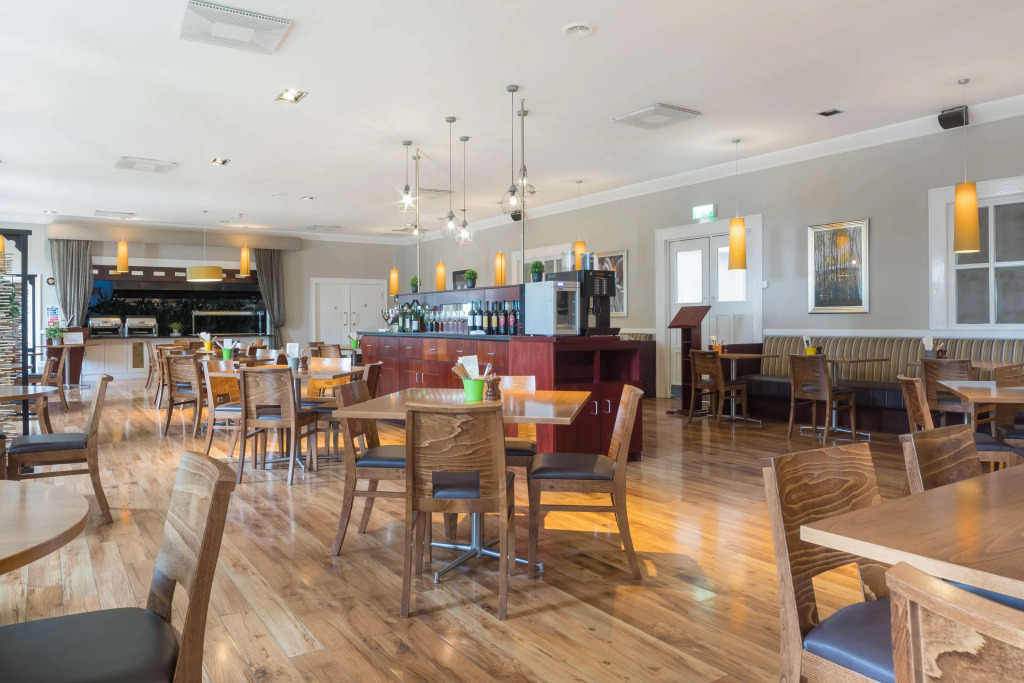 Park Inn by Radisson Shannon Airport
