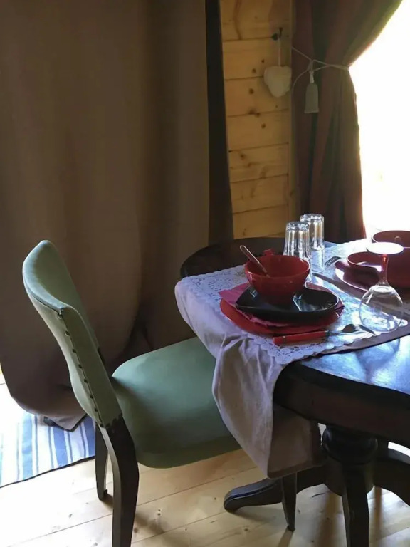 La cabane Romantique et sa balneotherapie