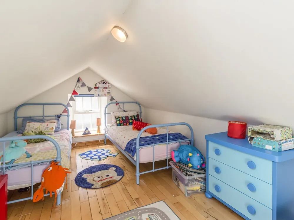 Coach House B & B