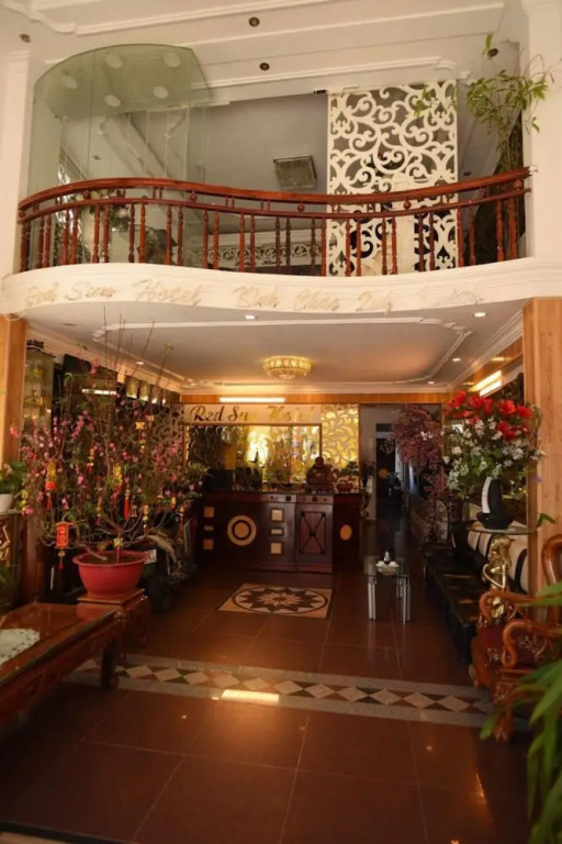 Red Sun Hotel