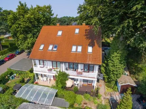 Villa Lustig