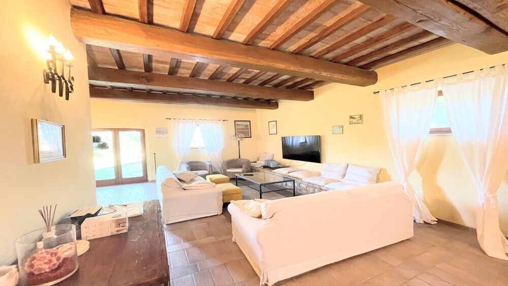 Sleeps 10. Exclusive Pool + Play Area/children. Veranda by Pool. Detached Villa