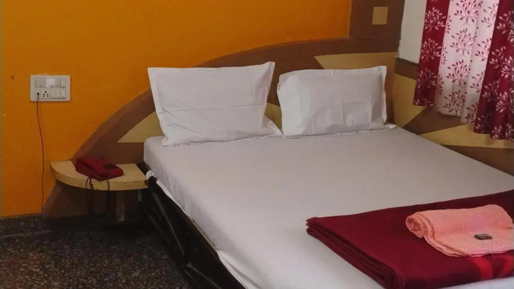 Sai Seva Hotel
