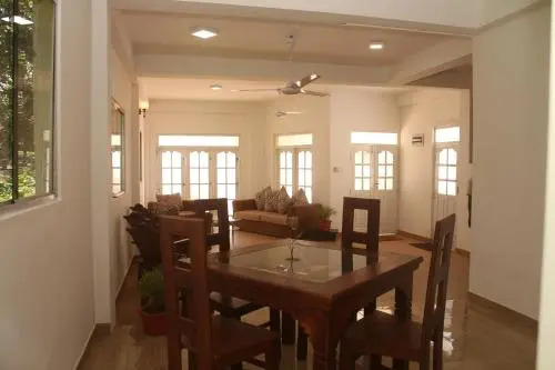 Sanovin Hotel