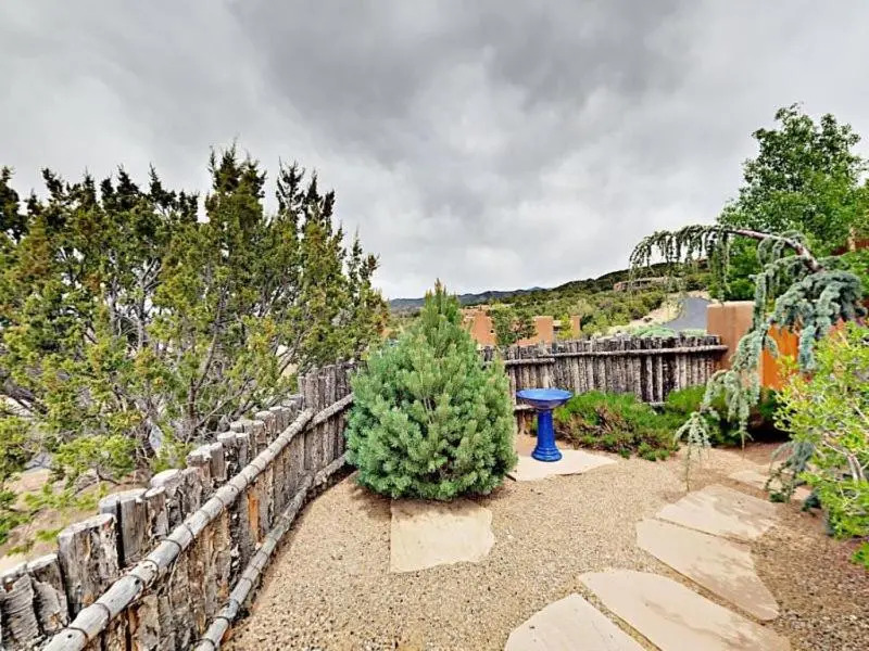 Bishop`s Lodge Villa 43E
