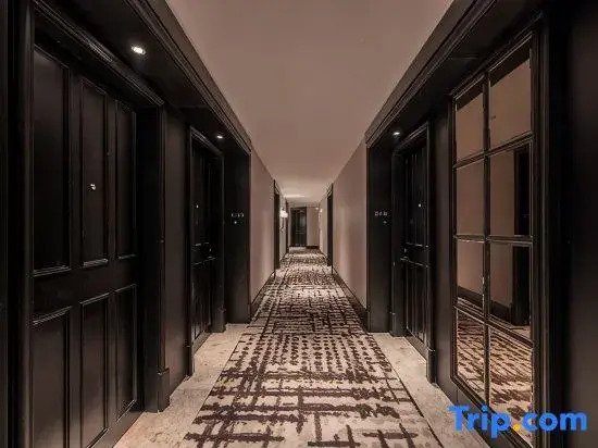 Ros'Atrium