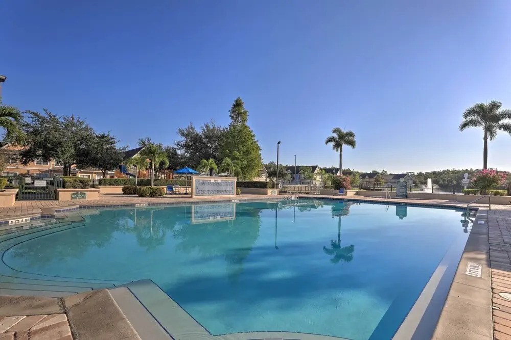 14 Mi to Disney World: Kissimmee Condo w/ Perks!