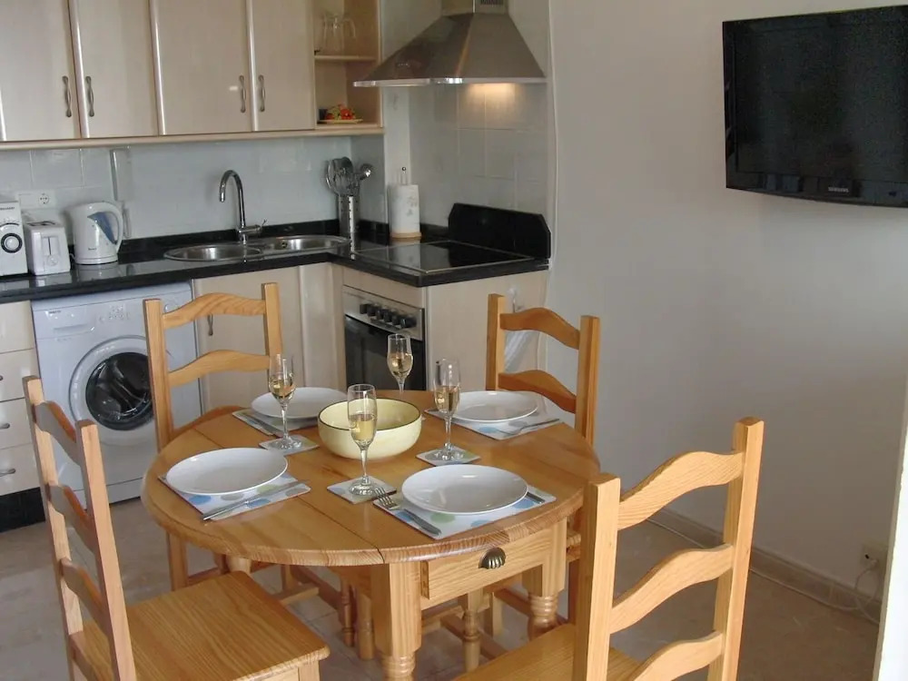 2 Bed Apartment