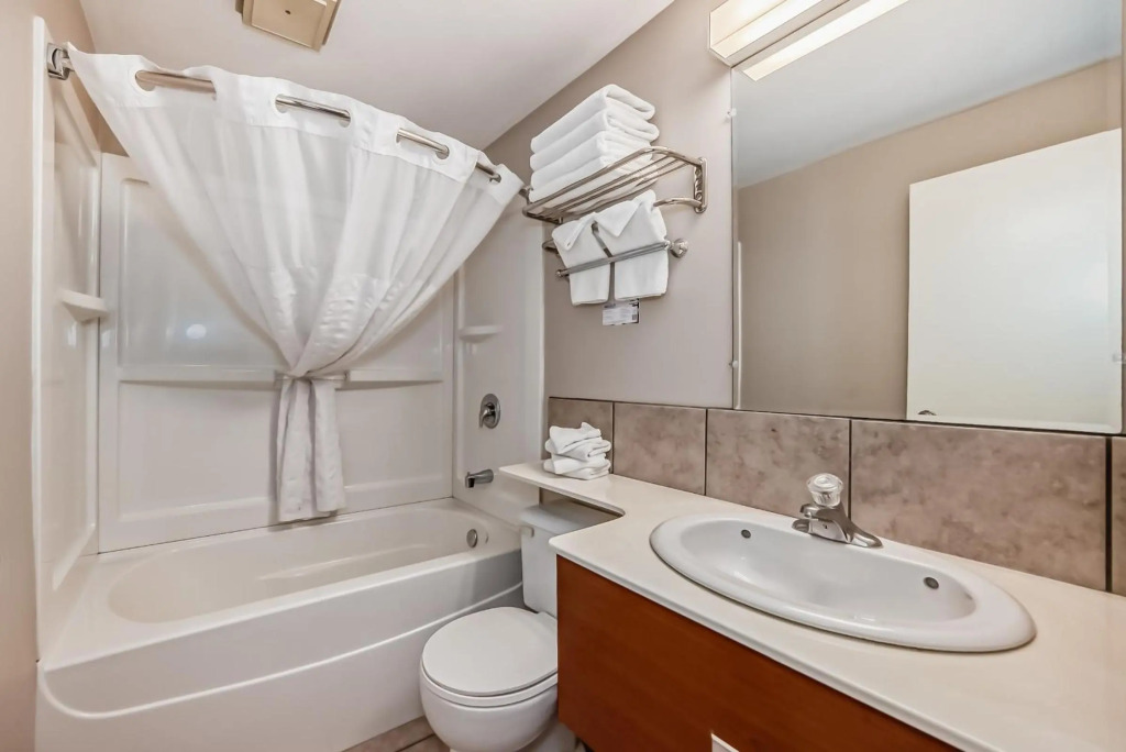 Jasper Inn & Suites by INNhotels
