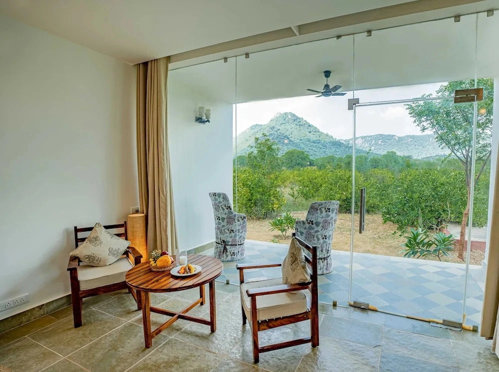 Guldaar - A Luxury Forest Retreat