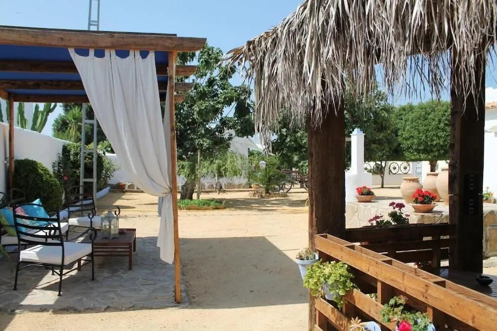 Alojamiento Rural "El Charco del Sultan"