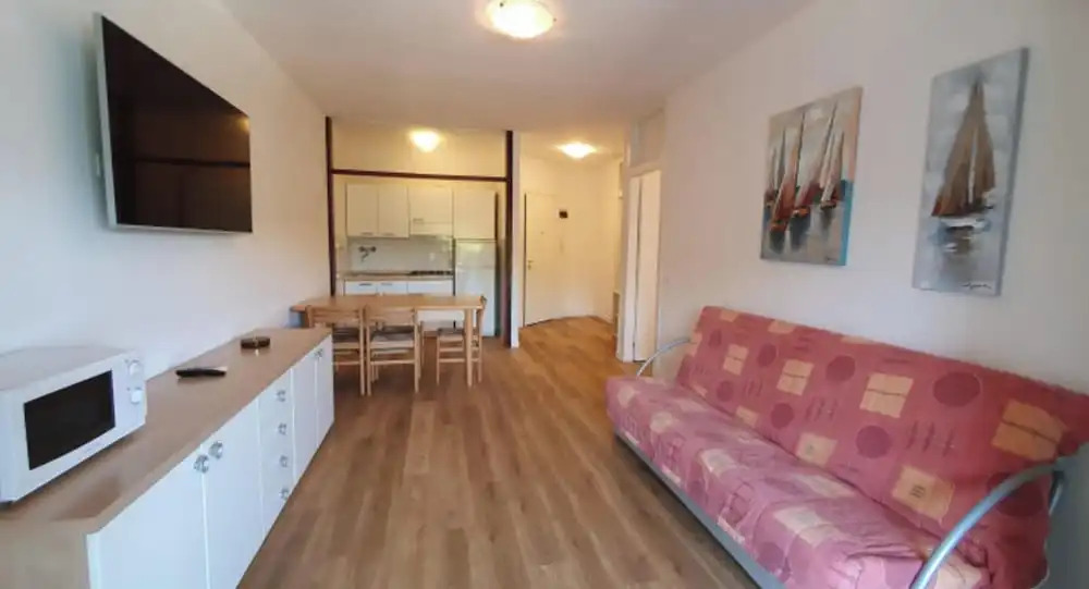 Well-equipped Apartment on the Seafront of Lignano