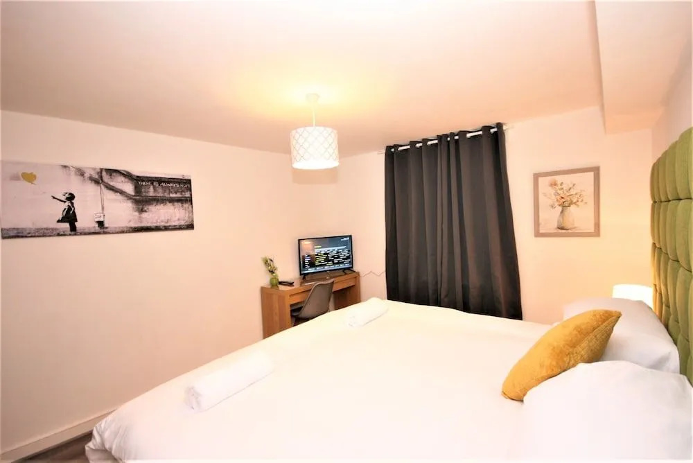 Parfett Guest House